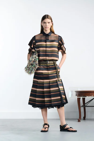 Look 24